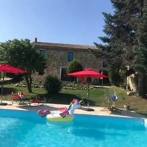 https://la-bergerie-des-amandiers.hotels-rhonealpes.com